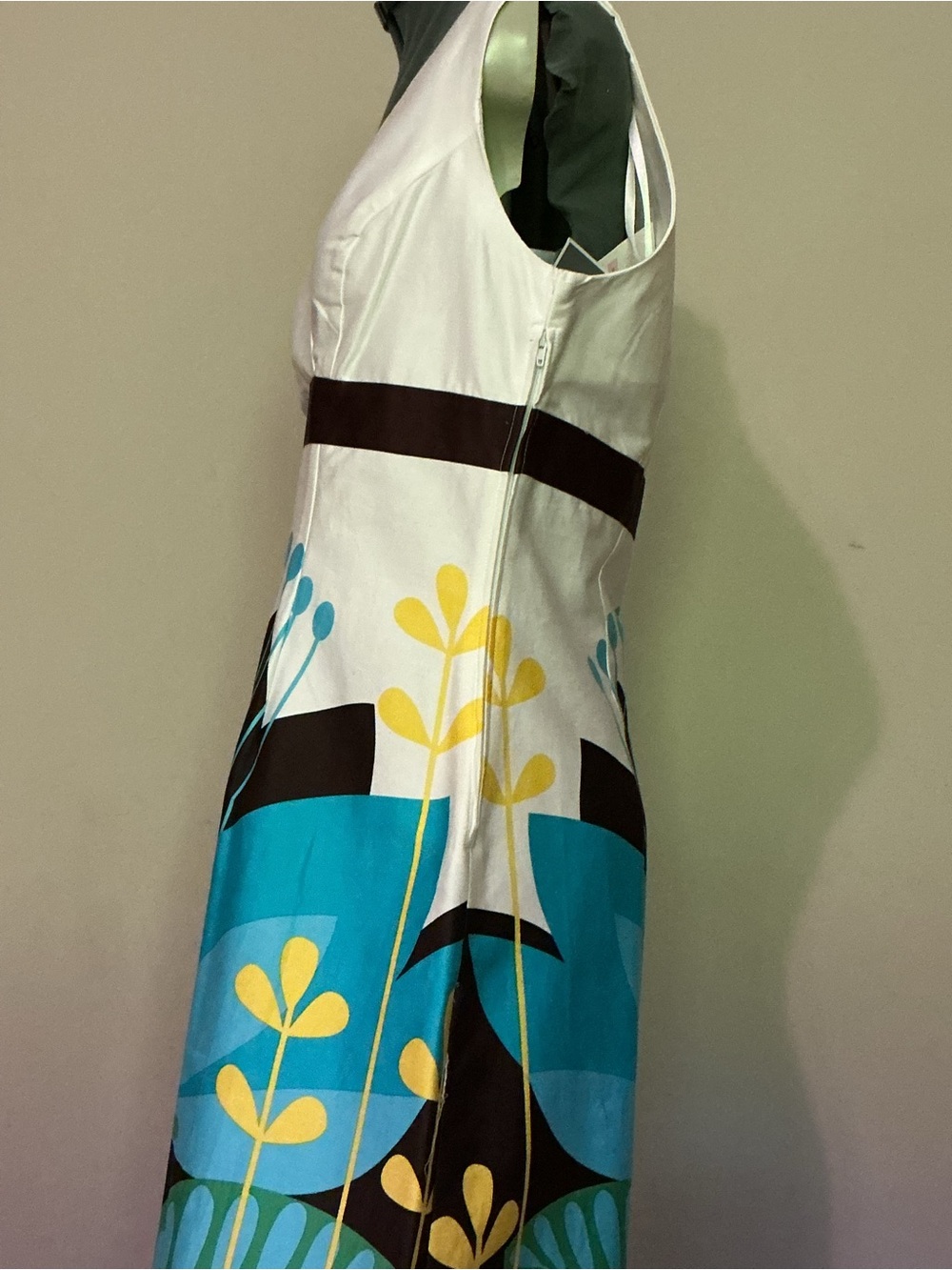 White & Blue Floral V-Neck Midi Dress with Brown Waistband - Picture 4 of 7